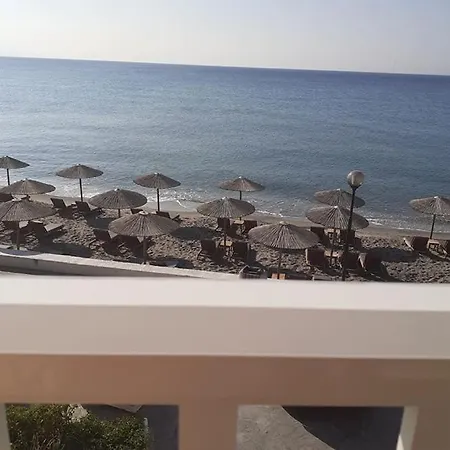 Fania 2 In Front Of The Sea *