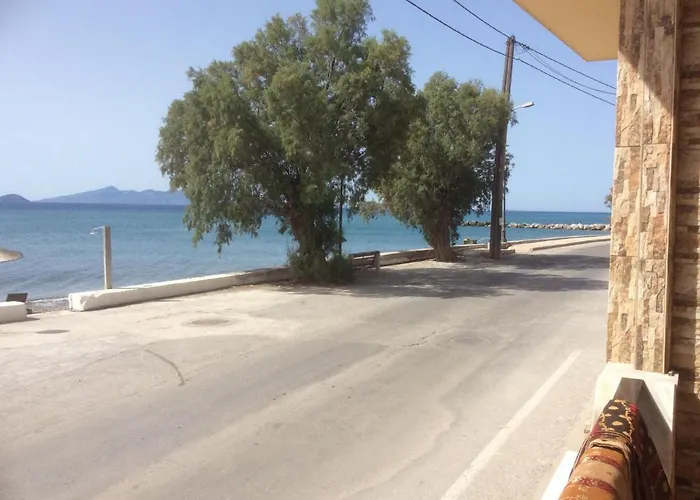 Fania 2 In Front Of The Sea Apartament